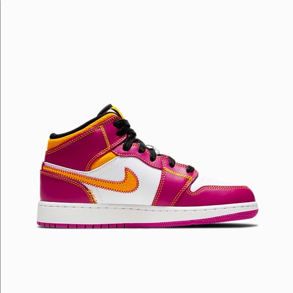 Nike Air Jordan 1 Mid "Dia De Muertos - Picture 5 of 6